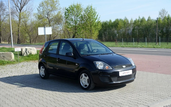 Ford Fiesta cena 9500 przebieg: 178000, rok produkcji 2006 z Szczytno małe 326